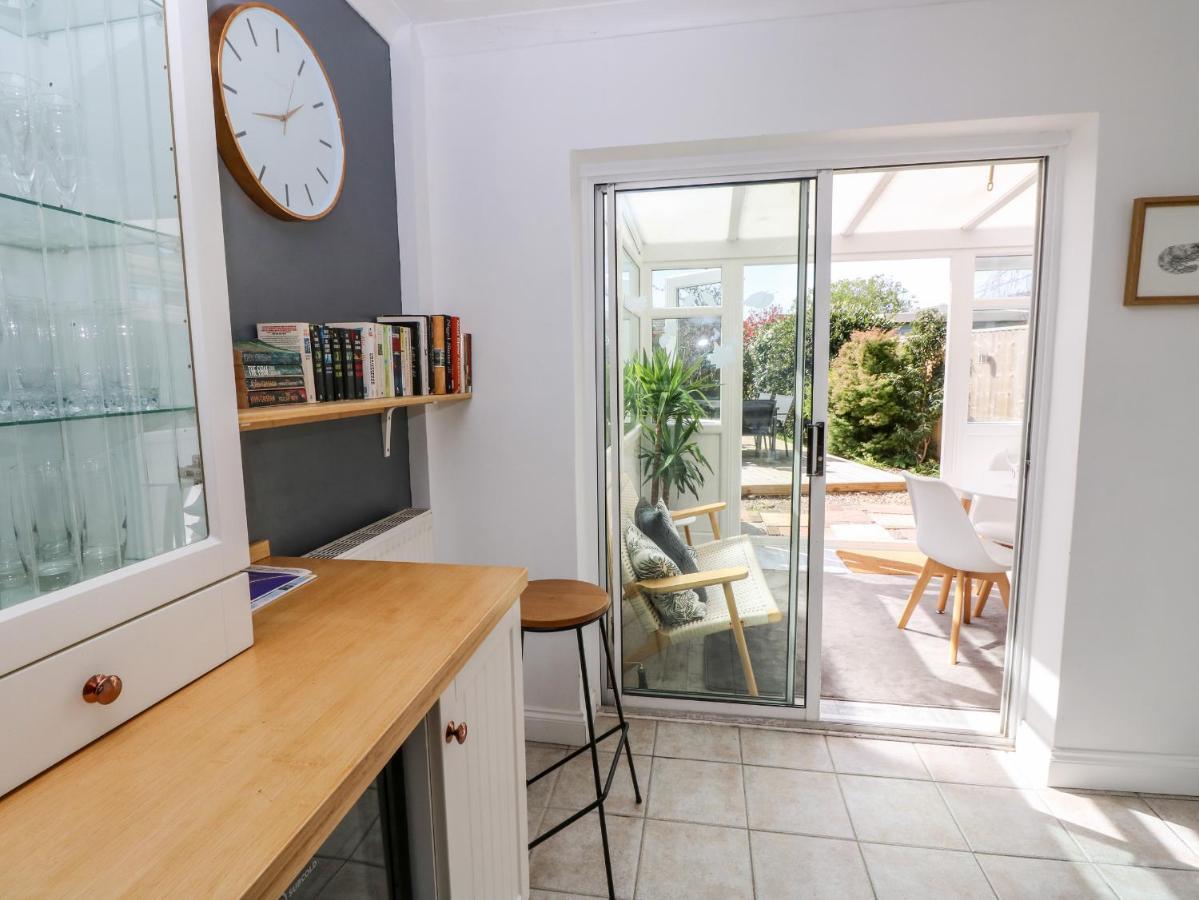 1 Willow Cottages Freshwater Bagian luar foto