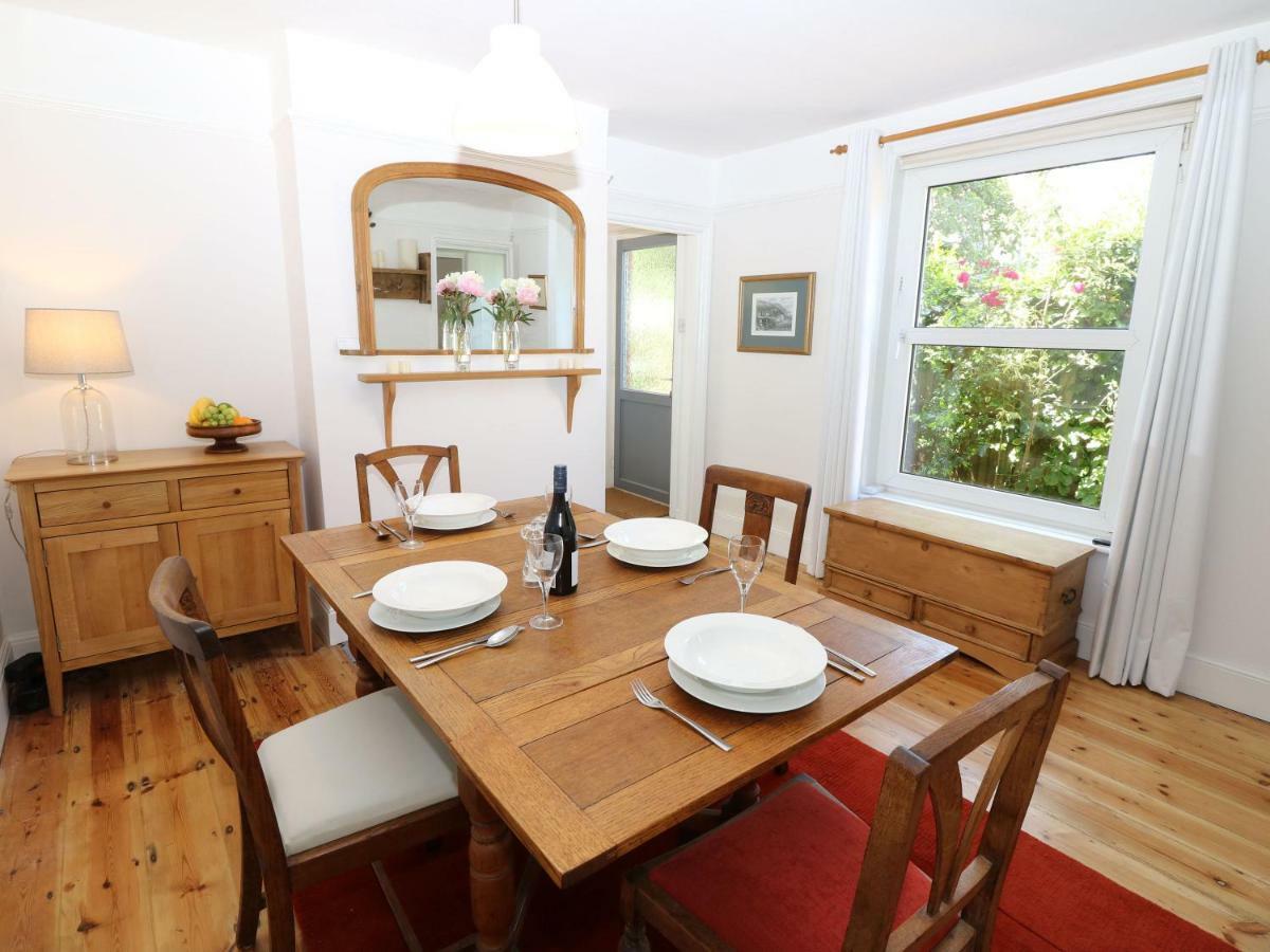 1 Willow Cottages Freshwater Bagian luar foto