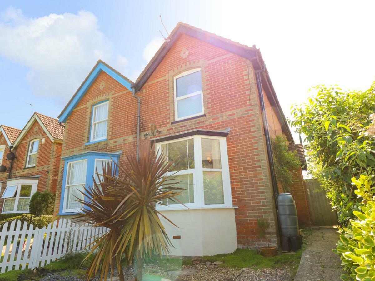 1 Willow Cottages Freshwater Bagian luar foto
